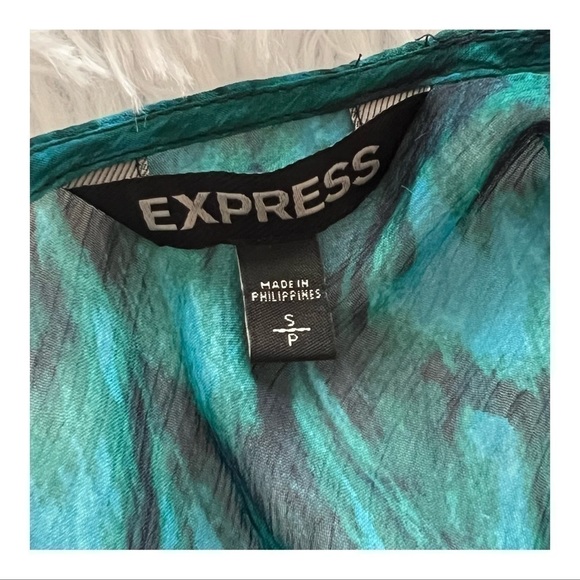 🤍 Peacock-Blue Special Occasion Dress w/ Feathery Pattern || Size Small - Picture 9 of 11